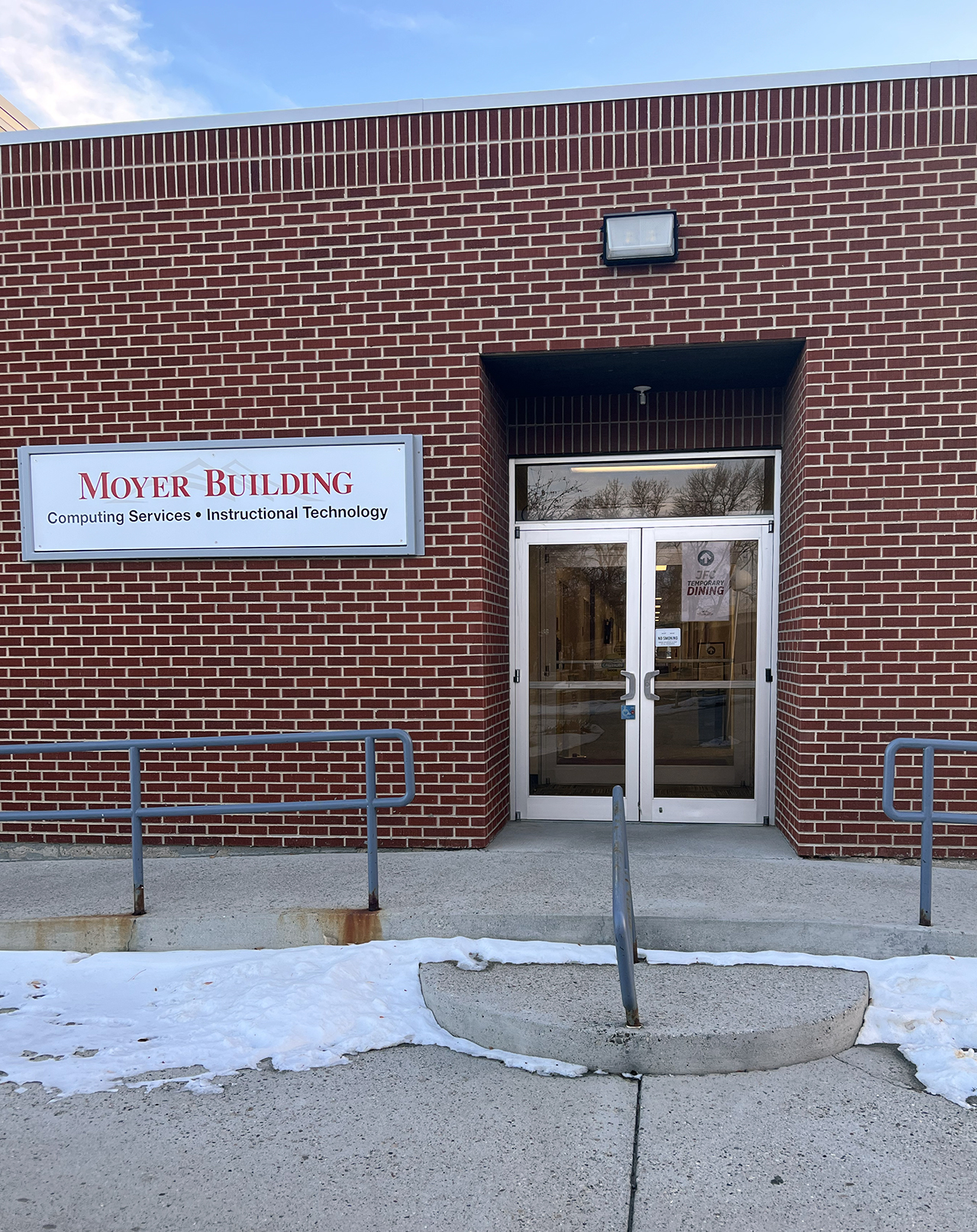 Photo of the entrance to the Moyer Building - 1